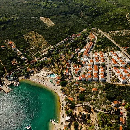 Petra Appartement Nečujam
